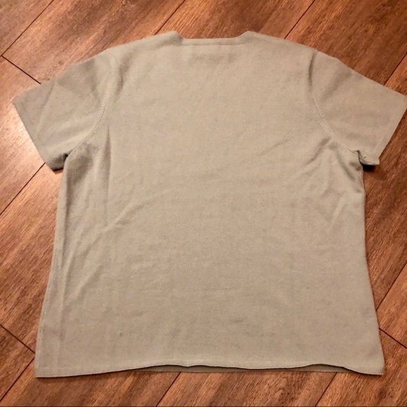 Cashmere top - Picture 2 of 3